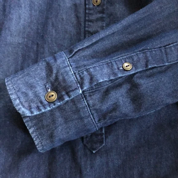 Tradlands Hatteras Pop Over Denim Shirt - Picture 7 of 14